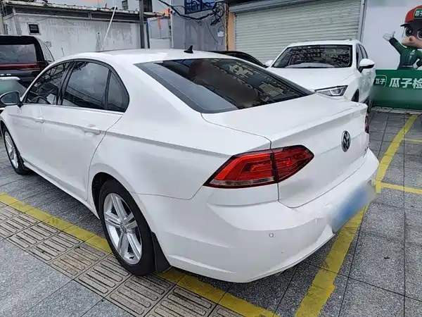 Volkswagen Lamando 2016