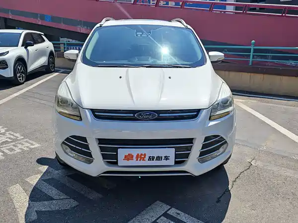 Ford Kuga 2013