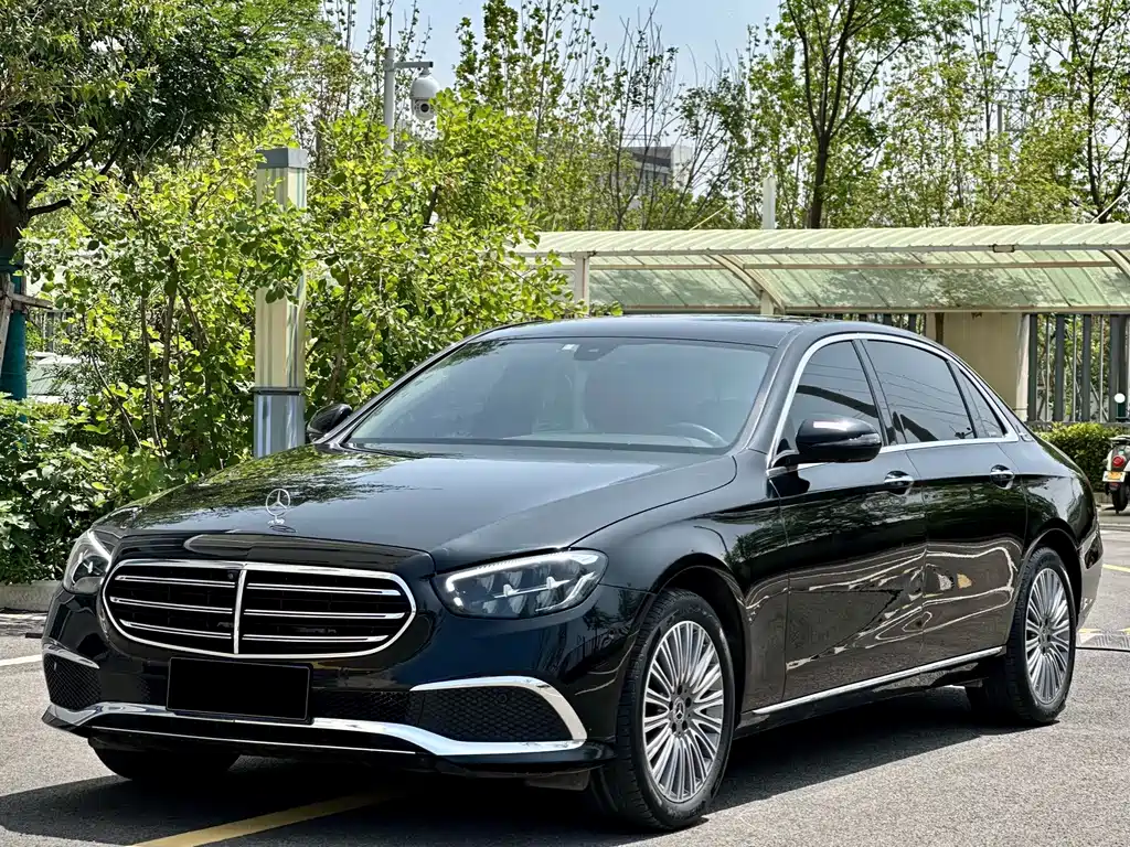 Mercedes-Benz E-Class 2021 — фото 2