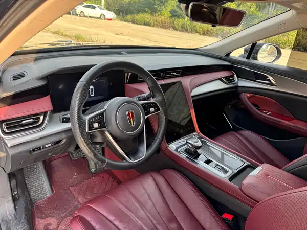 Hongqi H5 2024