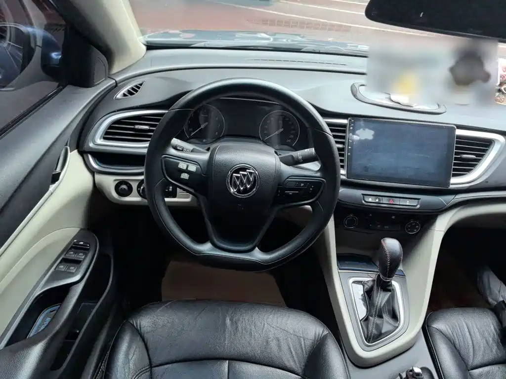 Buick Excelle 2016