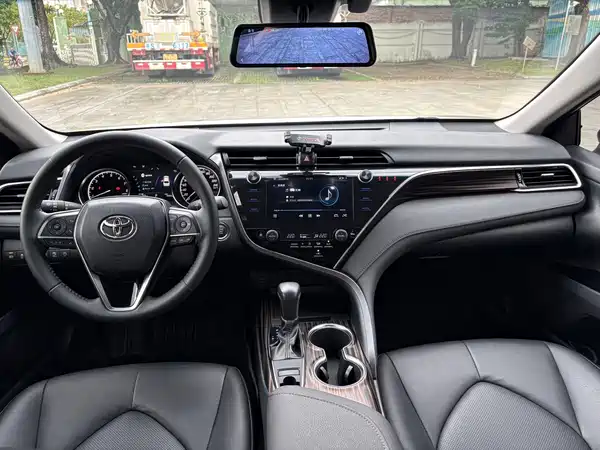 Toyota Camry 2020