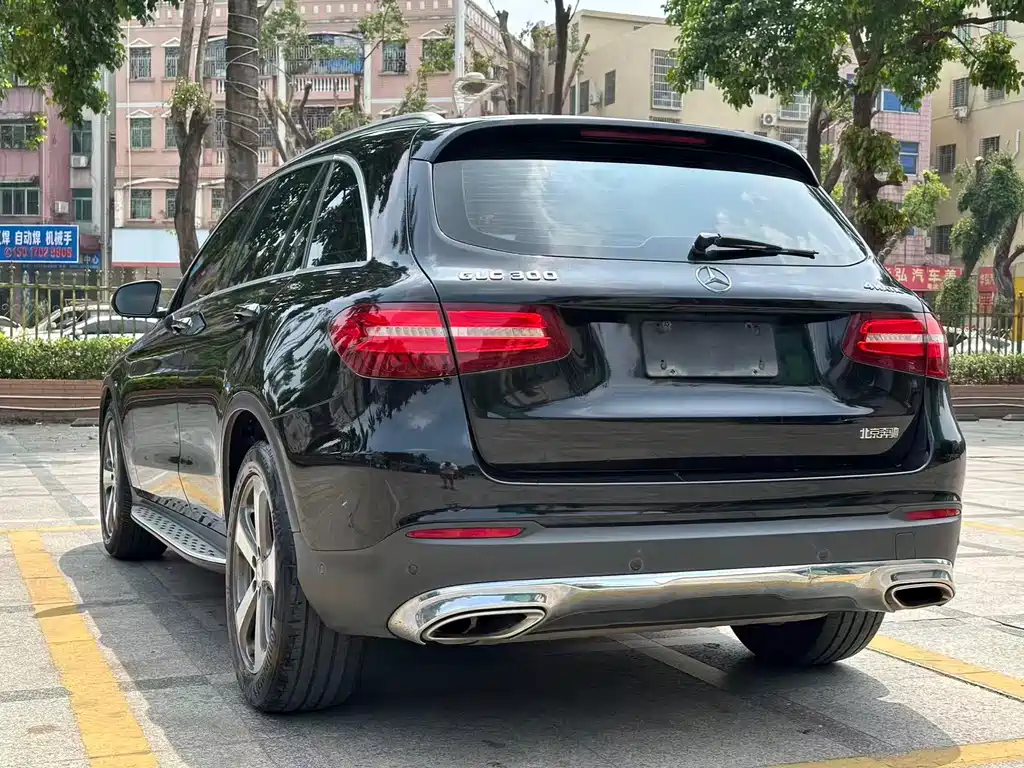 Mercedes-Benz GLC 2016