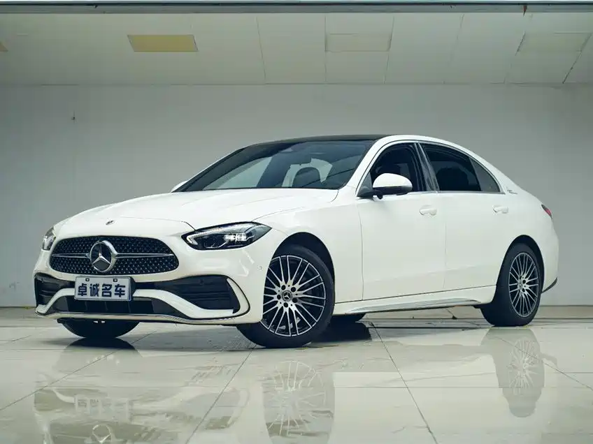 Mercedes-Benz C-Class 2023 — фото 1