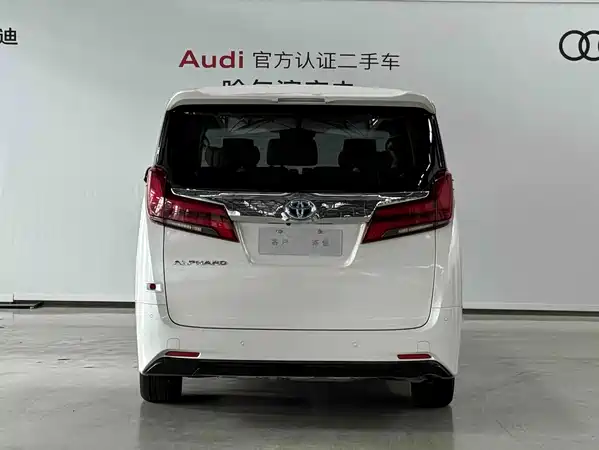 Toyota Alphard 2019