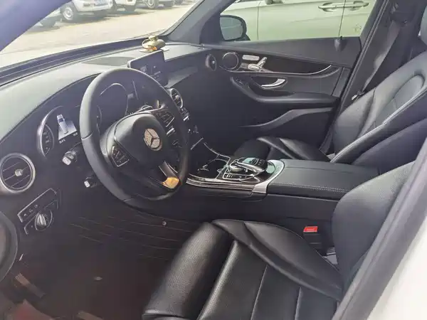 Mercedes-Benz GLC 2019