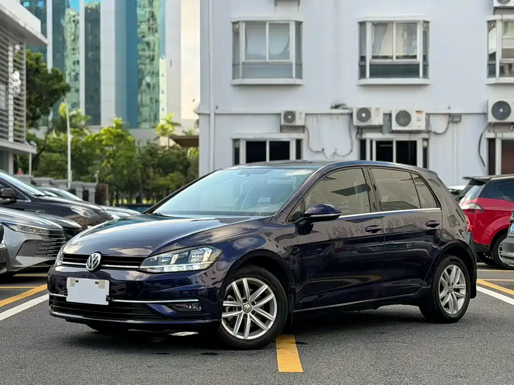 Volkswagen Golf 2018 — фото 10