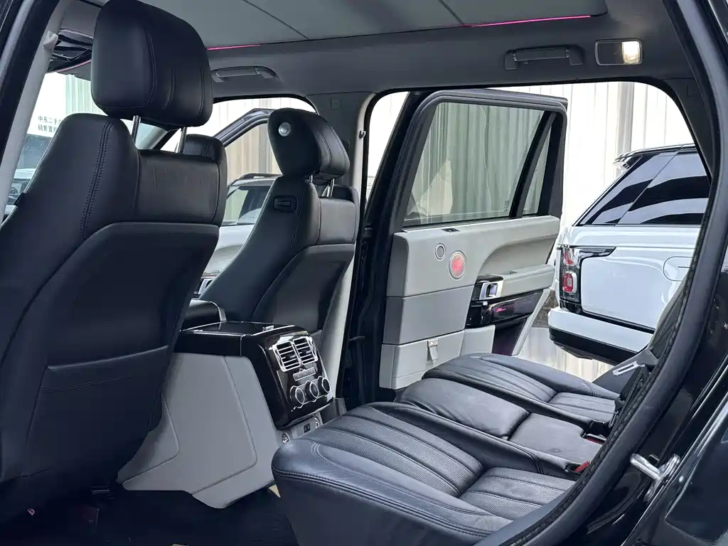 Land Rover Range Rover 2016 — фото 9