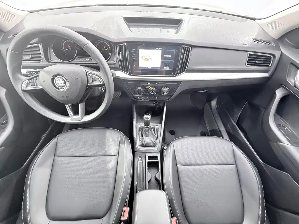 Skoda Kamiq 2023 — фото 12
