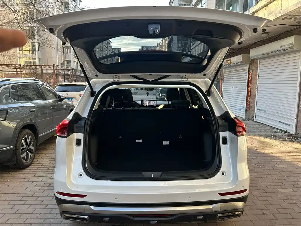 Haval H6 2023 — фото 19