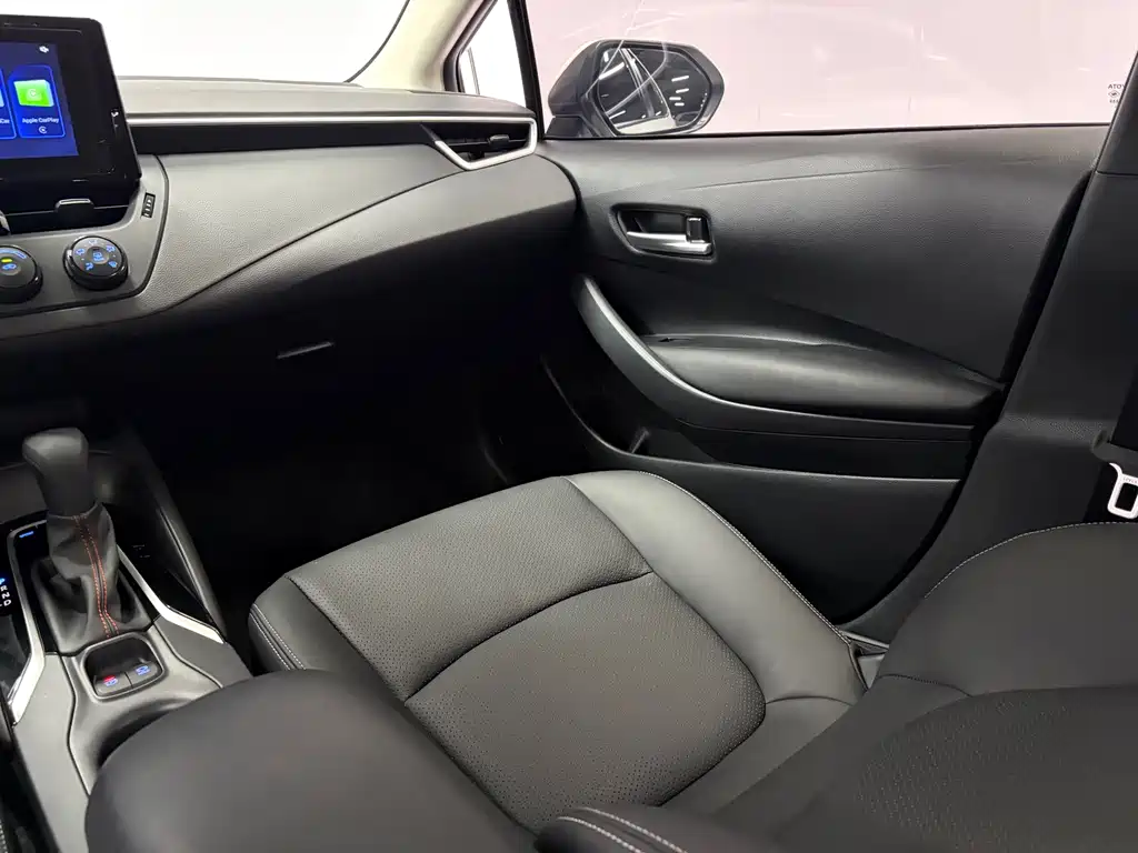 Toyota Corolla 2022 — фото 10