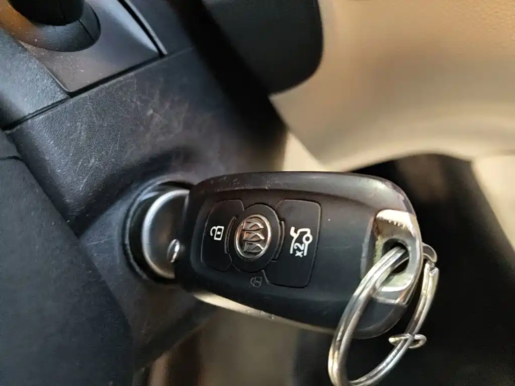 Buick Verano 2020 — фото 17