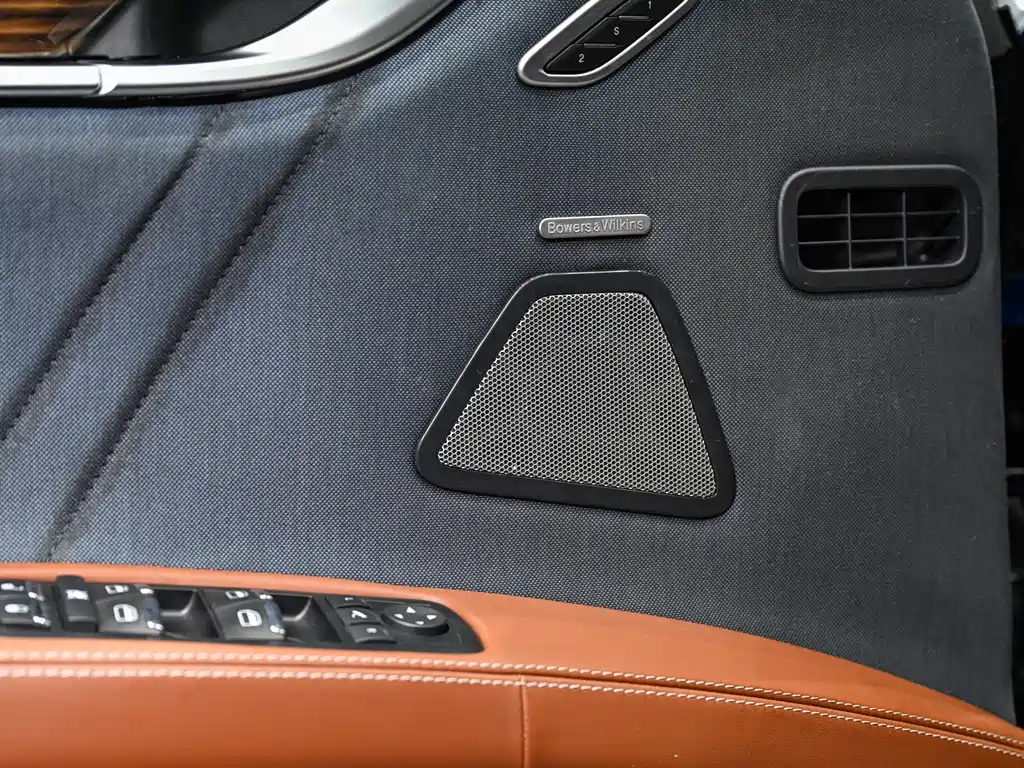Maserati Ghibli 2018 — фото 10