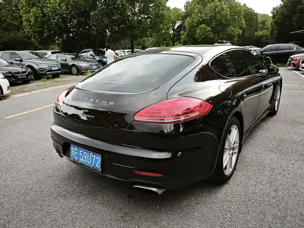 Porsche Panamera 2015