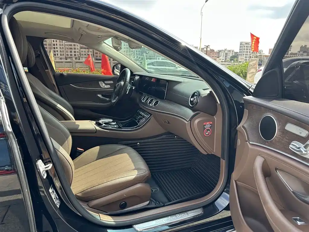 Mercedes-Benz E-Class 2017