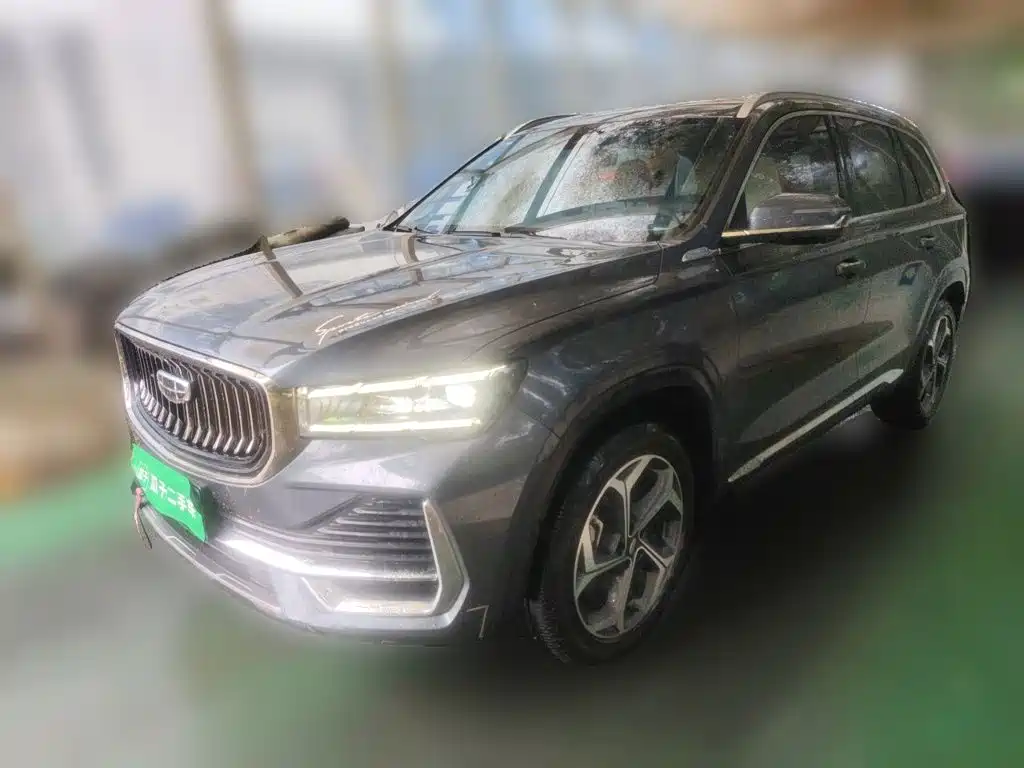 Geely Xingyue L 2022 — фото 1