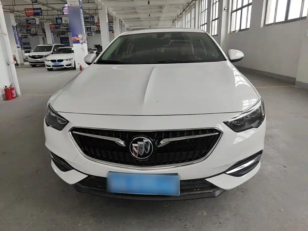 Buick Regal 2019 — фото 3