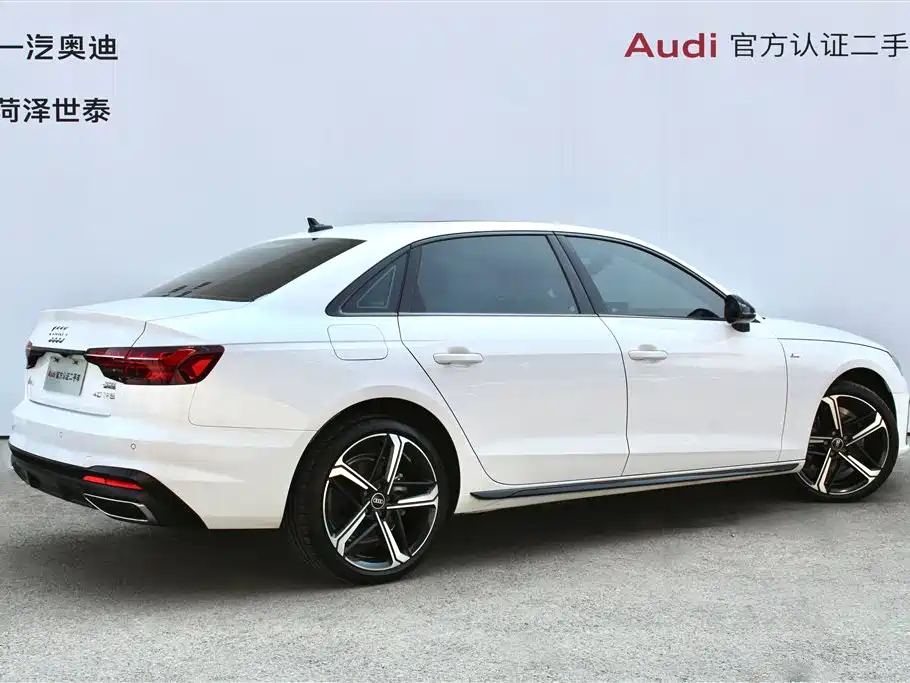 Audi A4L 2023 — фото 5