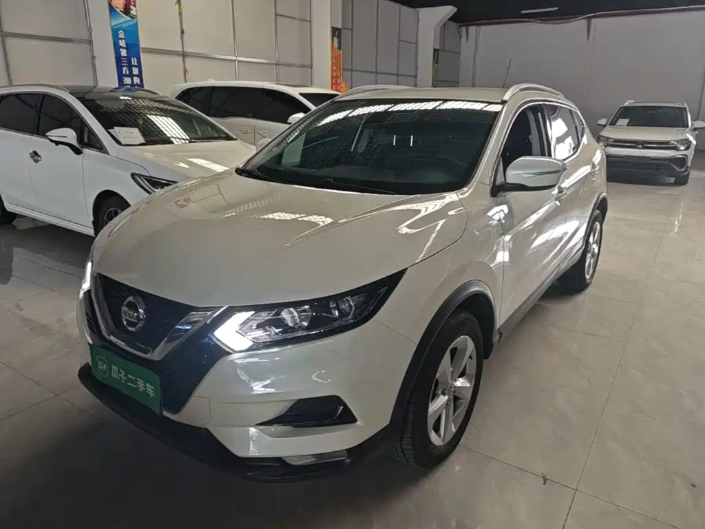 Nissan Qashqai 2022 — фото 2