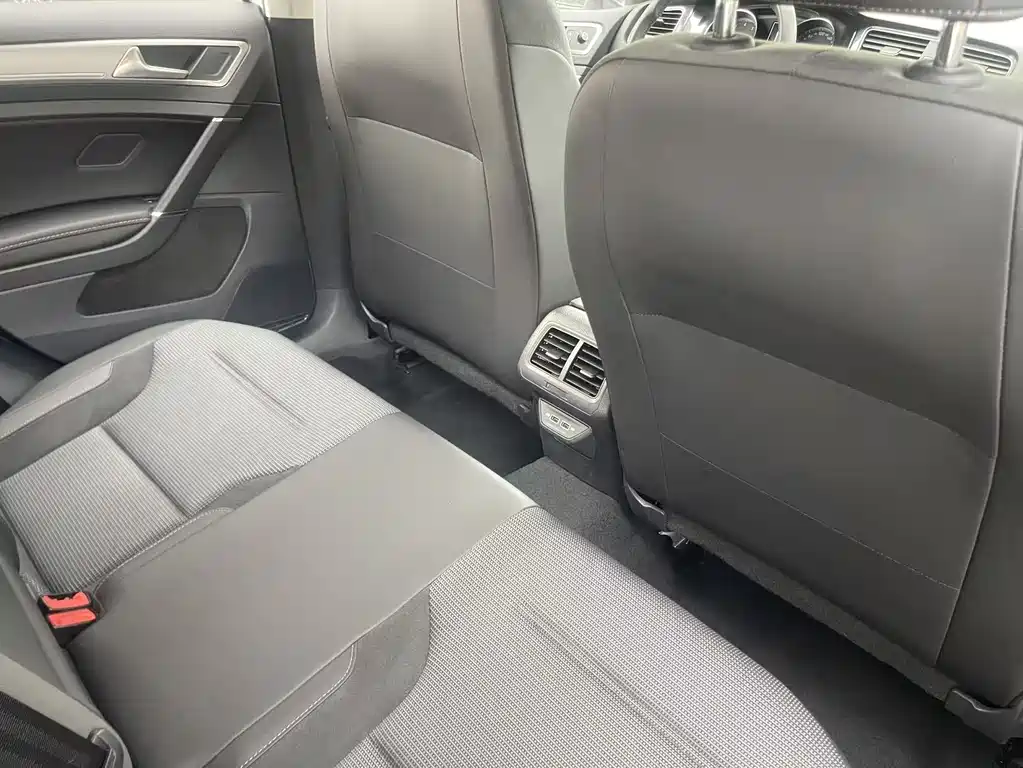 Volkswagen Golf 2019