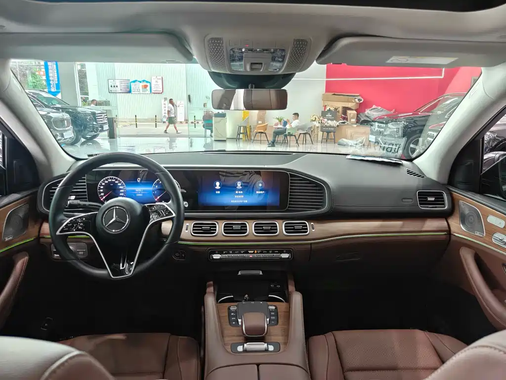Mercedes-Benz GLE 2023 — фото 12