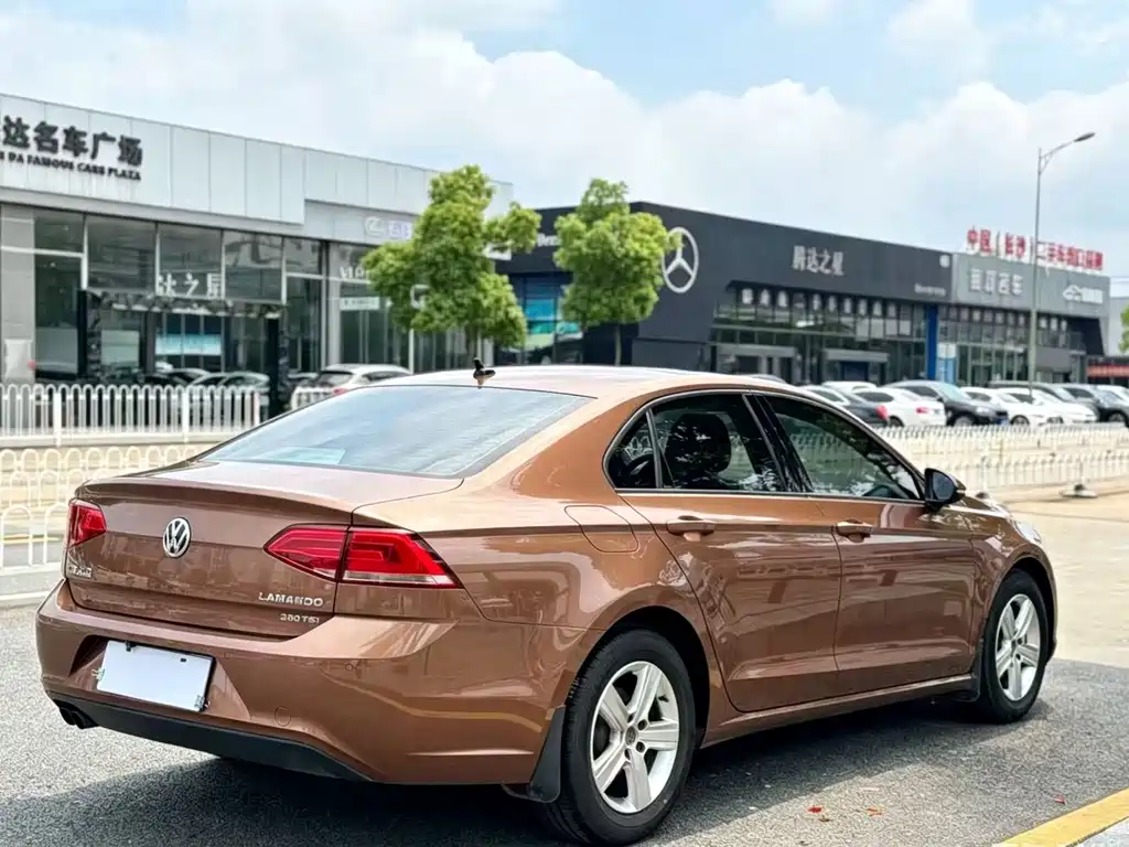 Volkswagen Lamando 2018 — фото 42