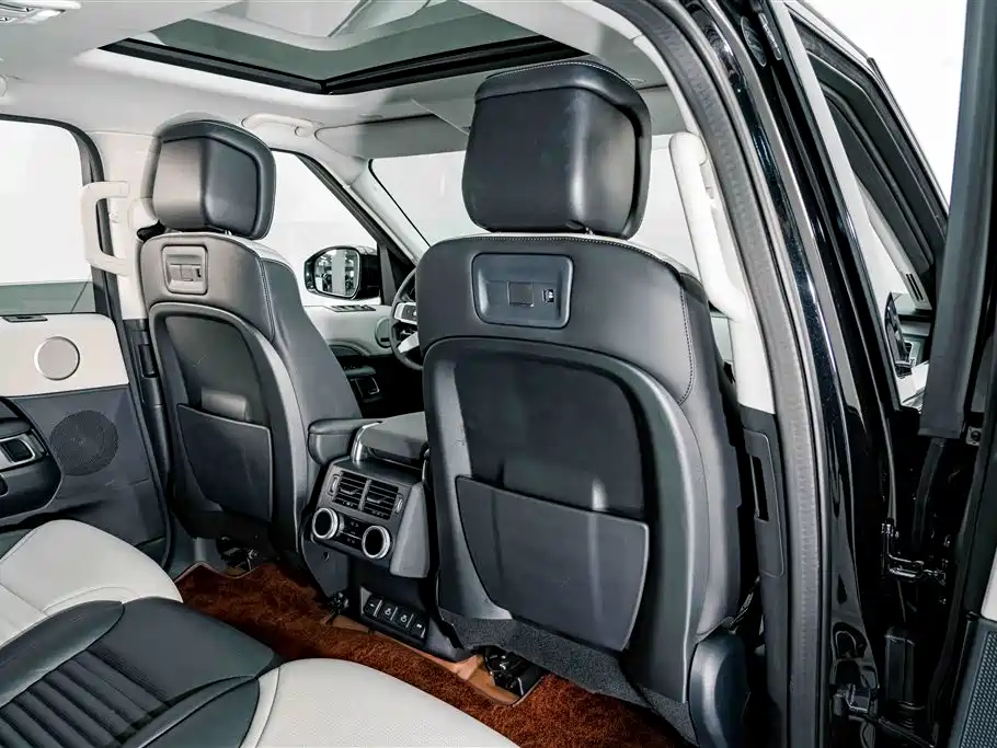 Land Rover Discovery 2021 — фото 22