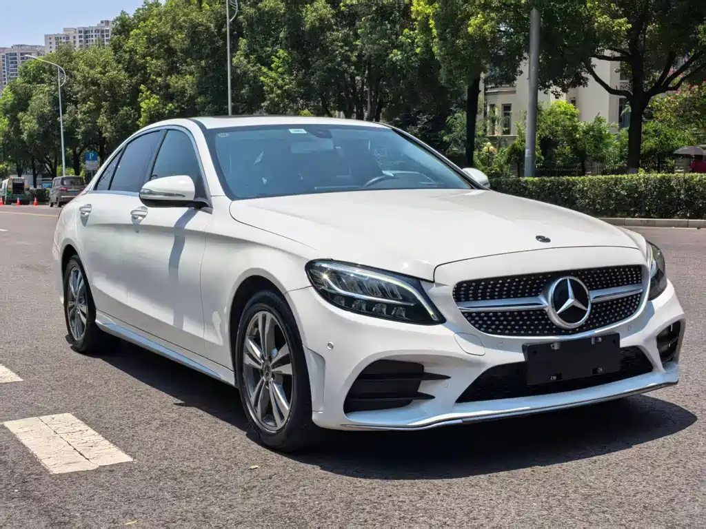 Mercedes-Benz C-Class 2019