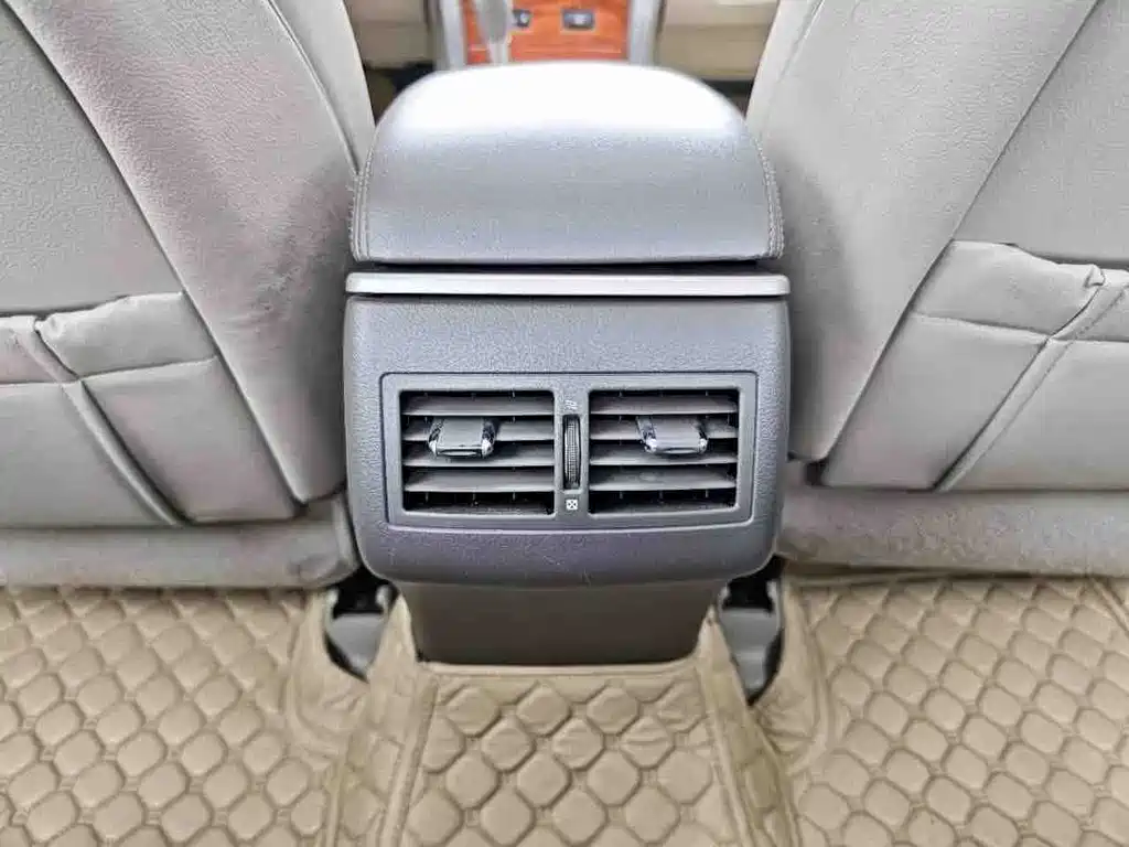 Toyota Camry 2007 — фото 21