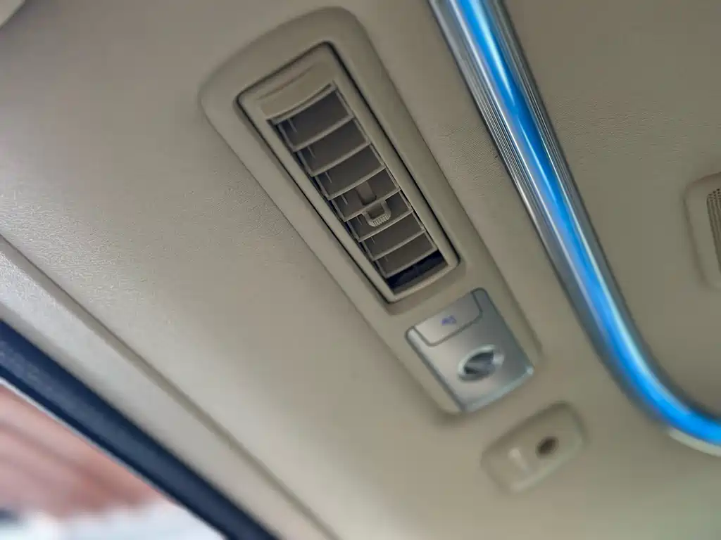 Toyota Alphard 2019 — фото 20
