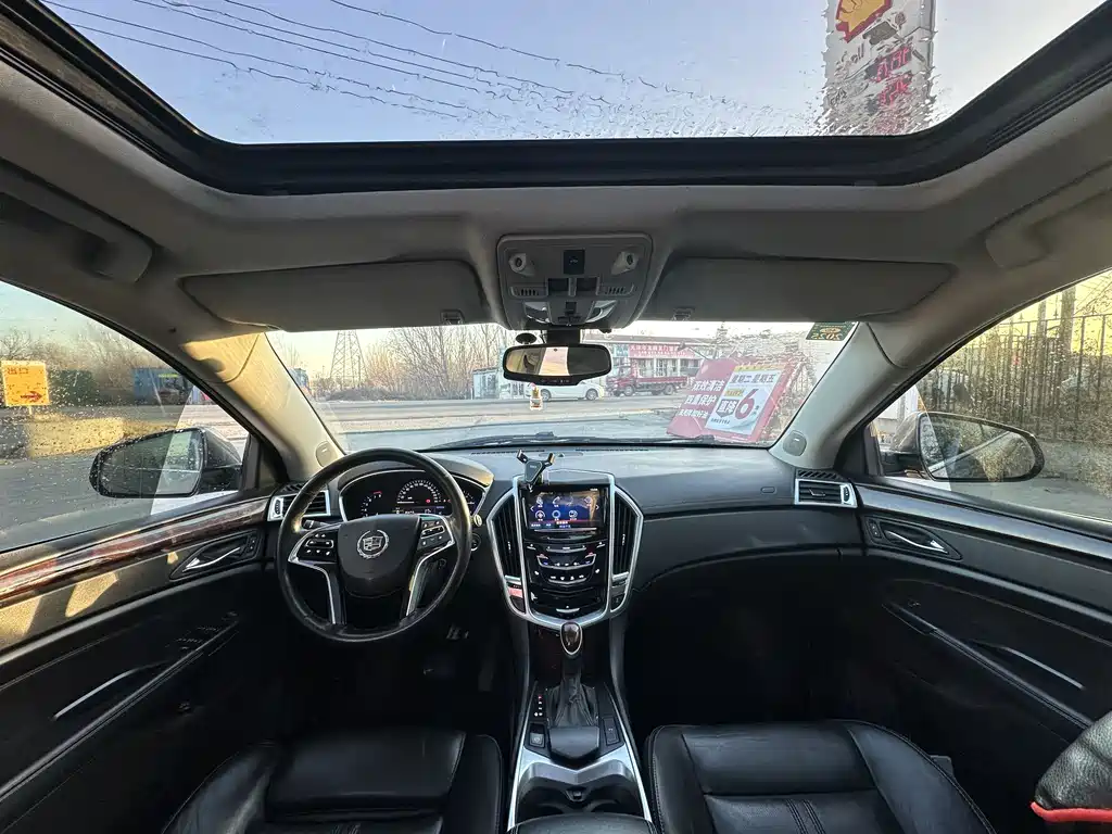 Cadillac SRX 2014 — фото 5