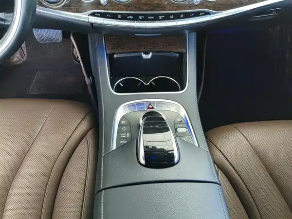 Mercedes-Benz S-Class 2015