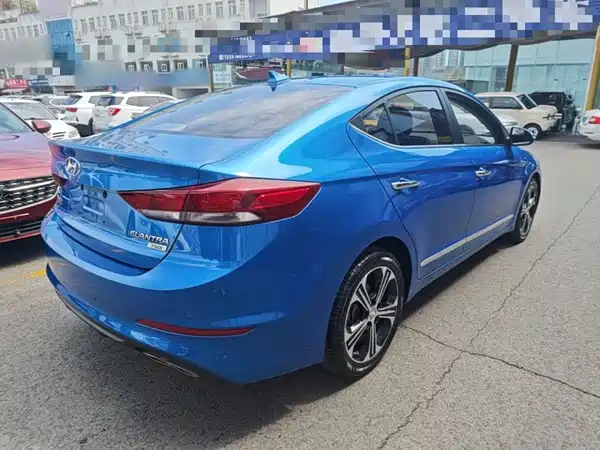 Hyundai Celesta 2018