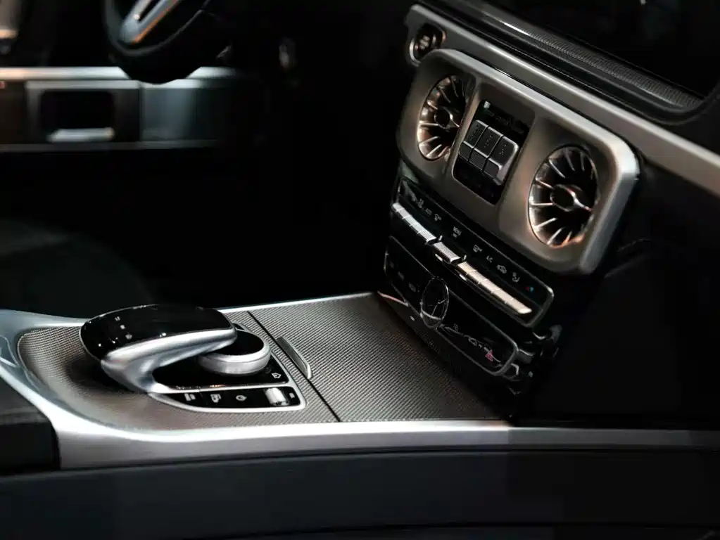 Mercedes-Benz G-Class 2023 — фото 35