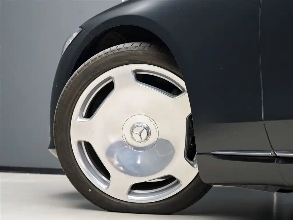 Mercedes-Benz Maybach S-Class 2023