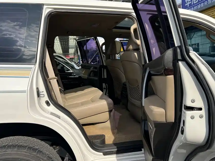 Toyota Land Cruiser 2008 — фото 22