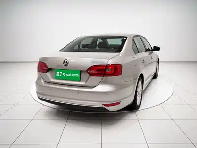 Volkswagen Sagitar 2014