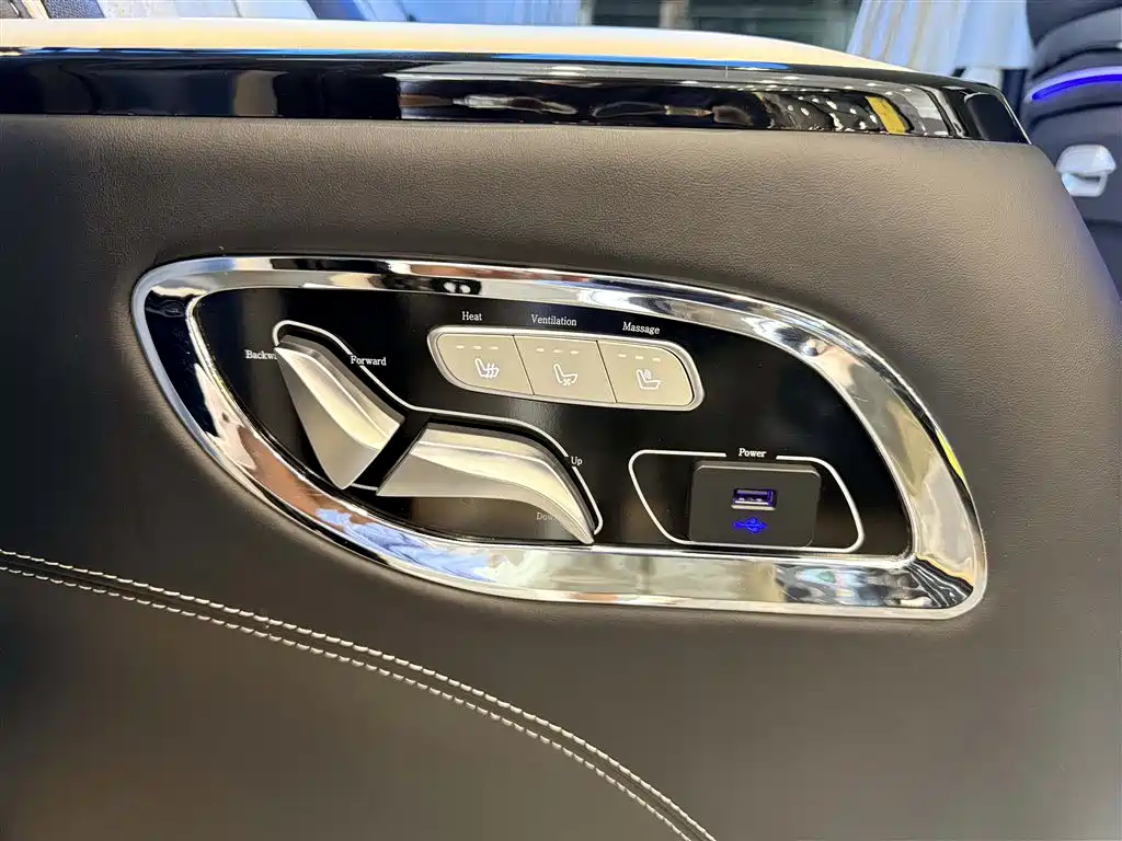 Mercedes-Benz Vito 2021 — фото 23