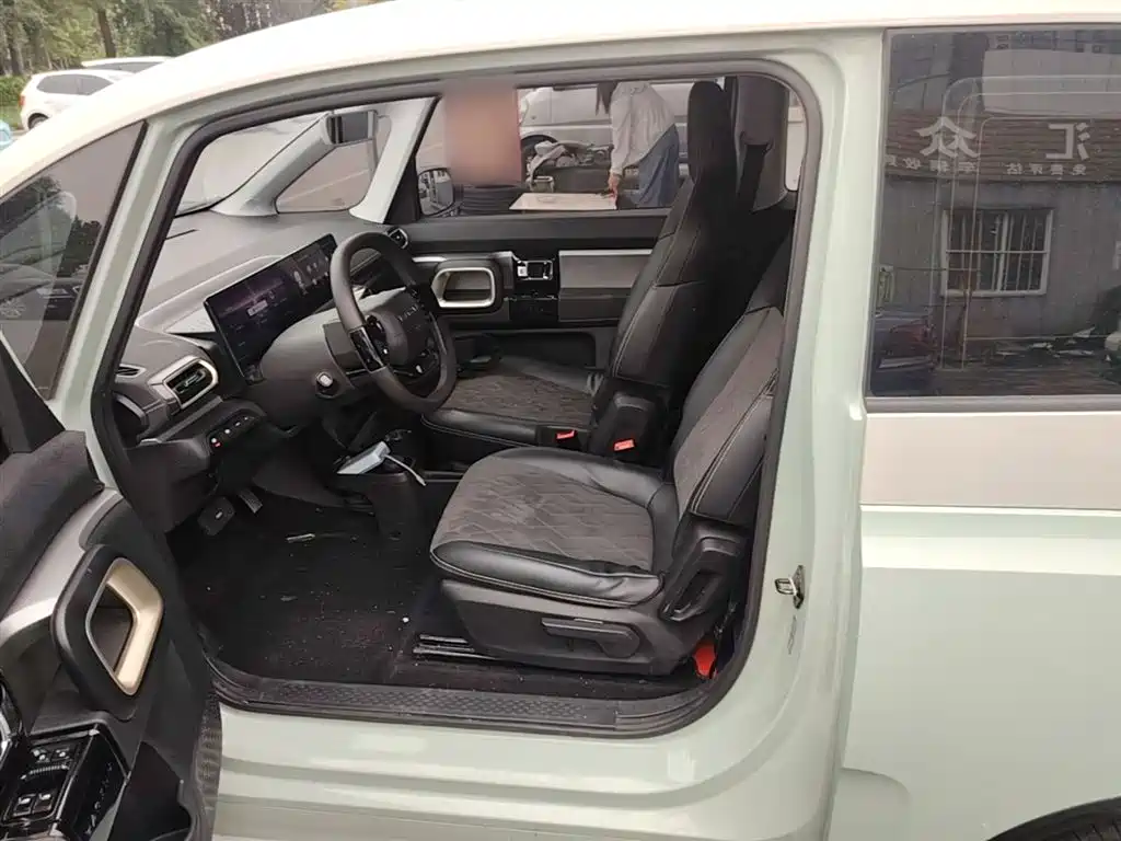Baojun KiWi EV 2023 — фото 15