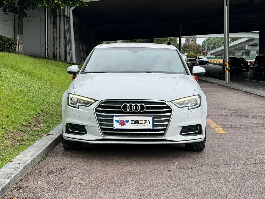 Audi A3 2020 — фото 2