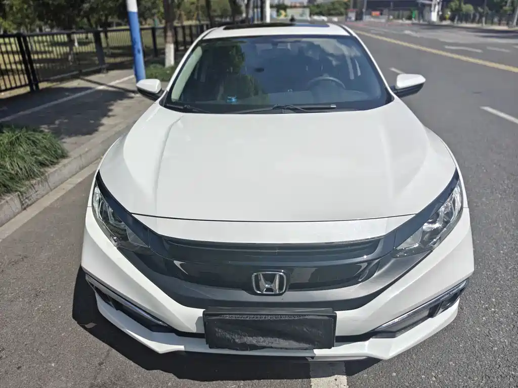 Honda Civic 2021 — фото 2