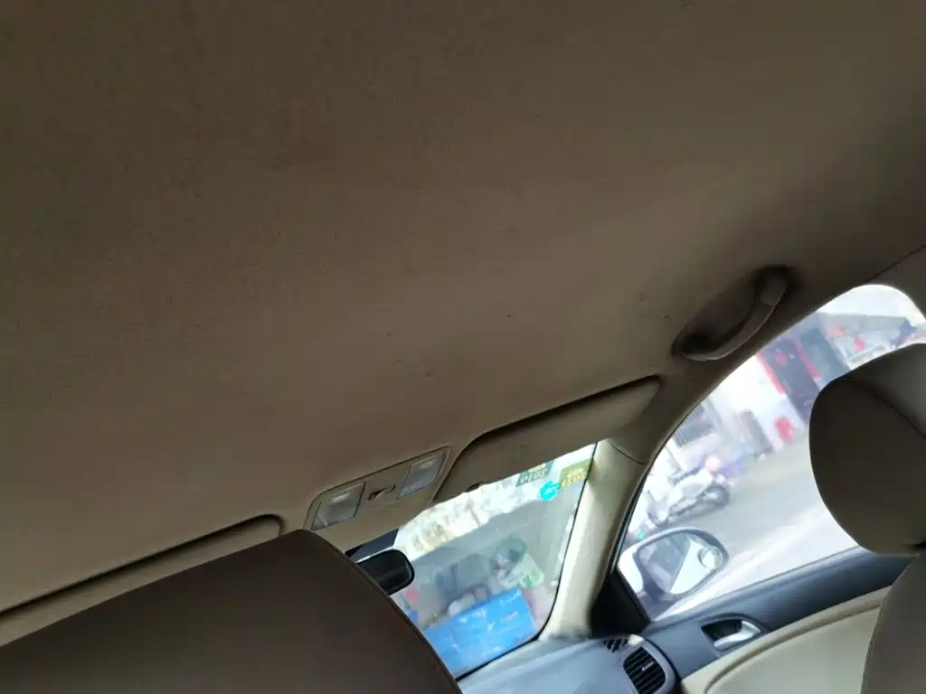 Hyundai Verna 2015 — фото 15
