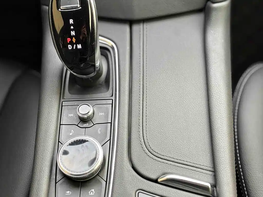 Cadillac XT5 2023 — фото 15