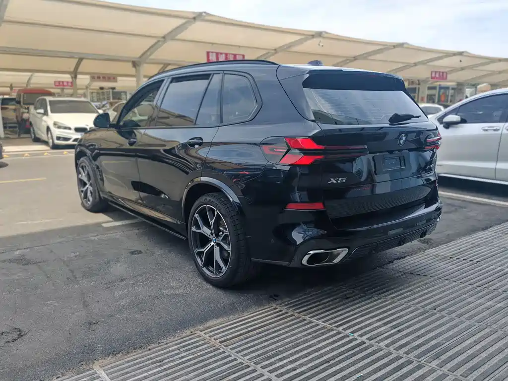 BMW X5 2024 — фото 20