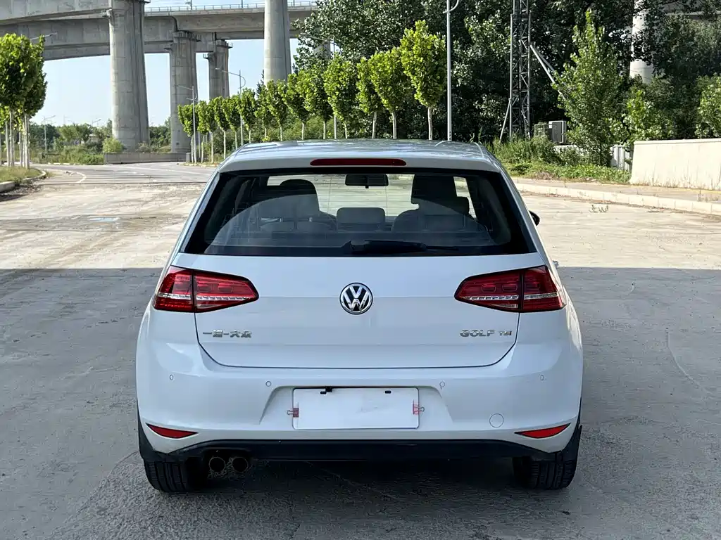 Volkswagen Golf 2016