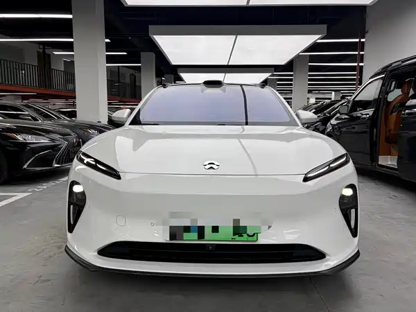 NIO ET5 2023