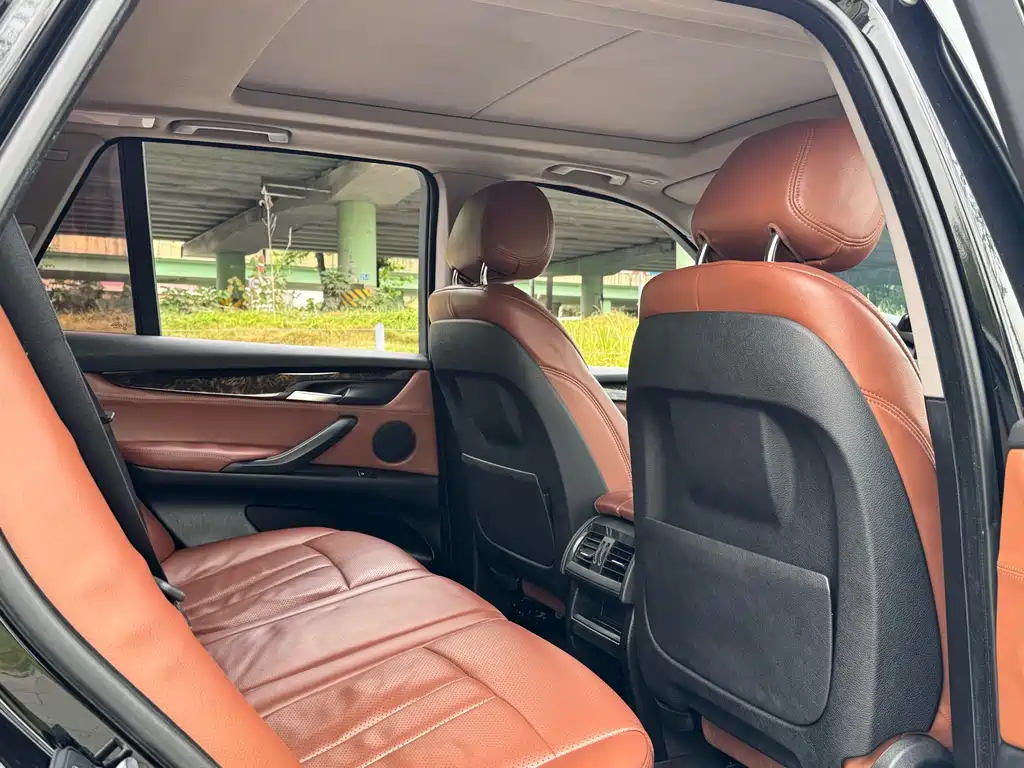 BMW X5 2018 — фото 13