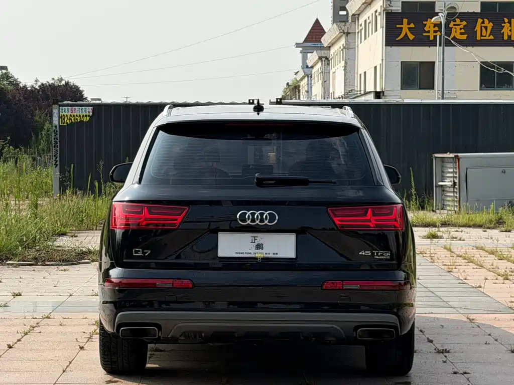 Audi Q7 2016 — фото 5