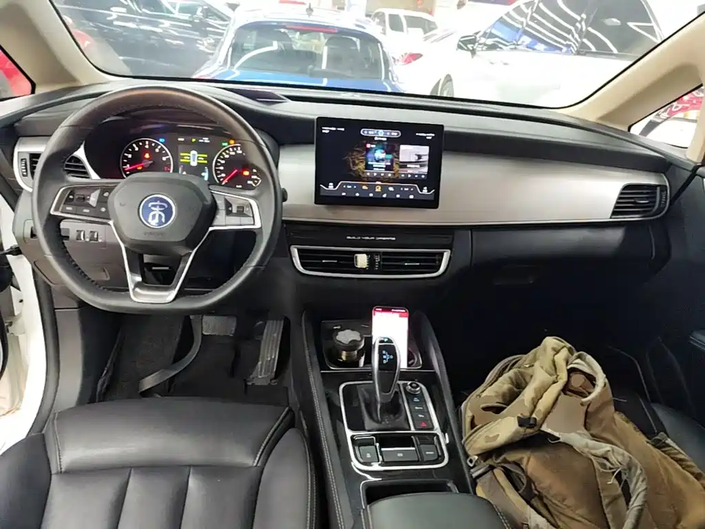 BYD MAX 2021 — фото 10