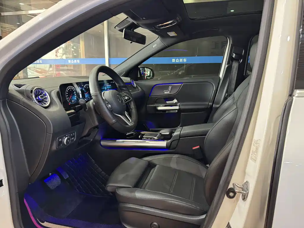 Mercedes-Benz GLA 2021